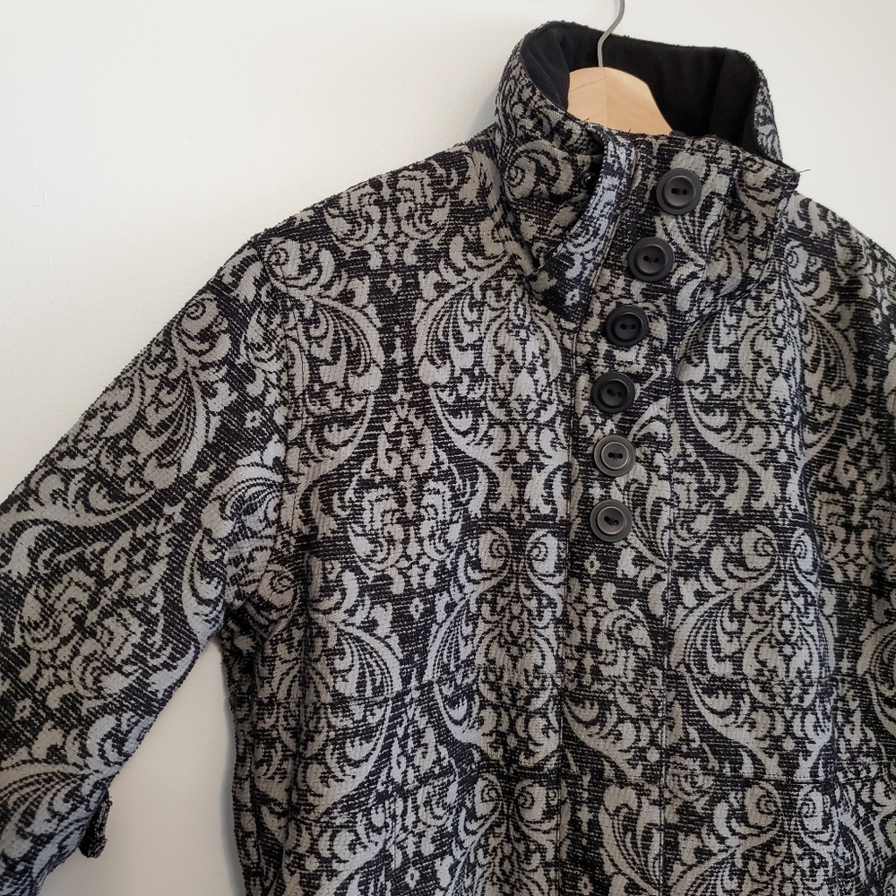 Powder Room Medium Women Winter Snowboarding Jacket Grey Paisley Retro Ski Coat